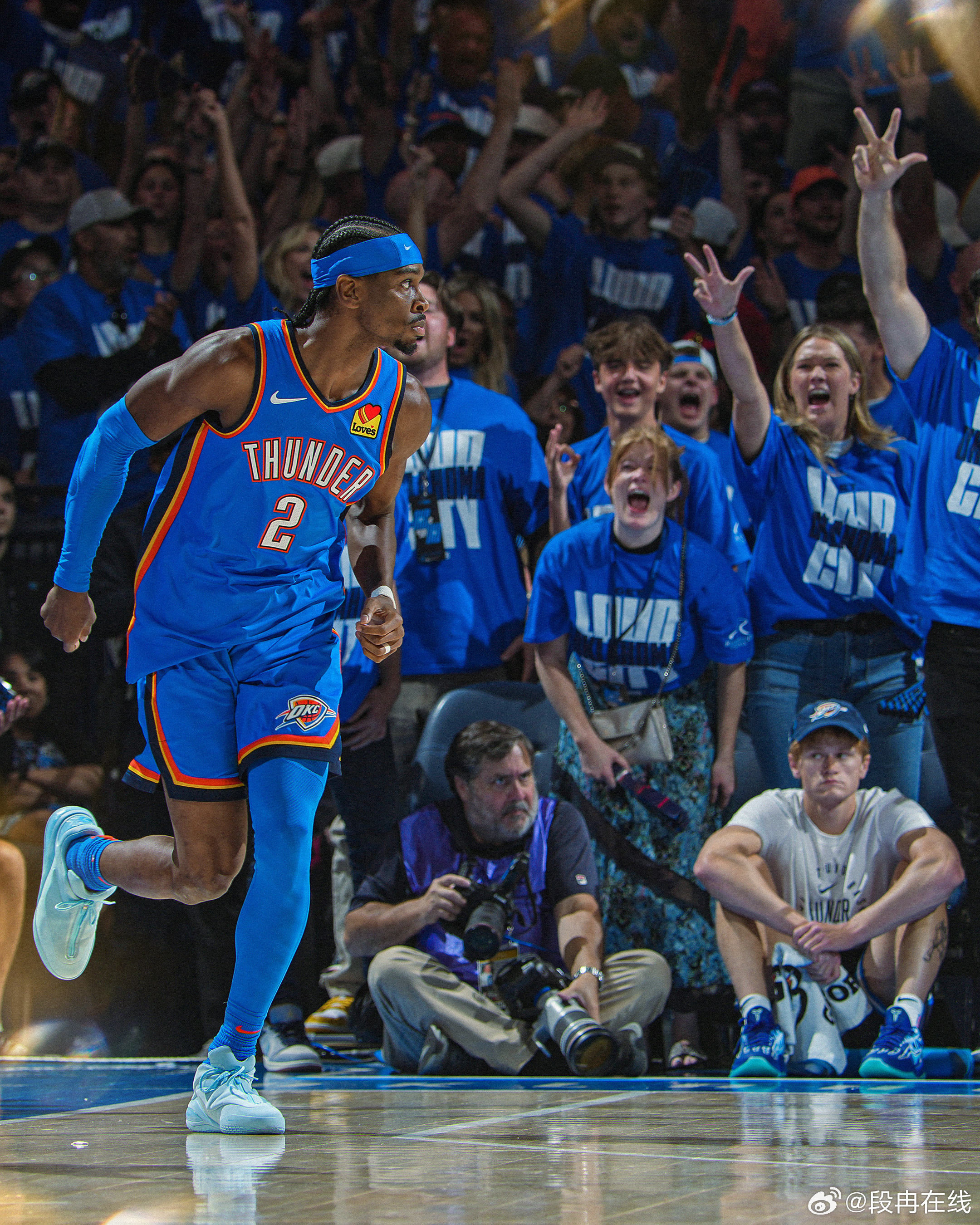 魔术横扫步行者,布克刷新纪录 魔术横扫步行者,布克刷新纪录