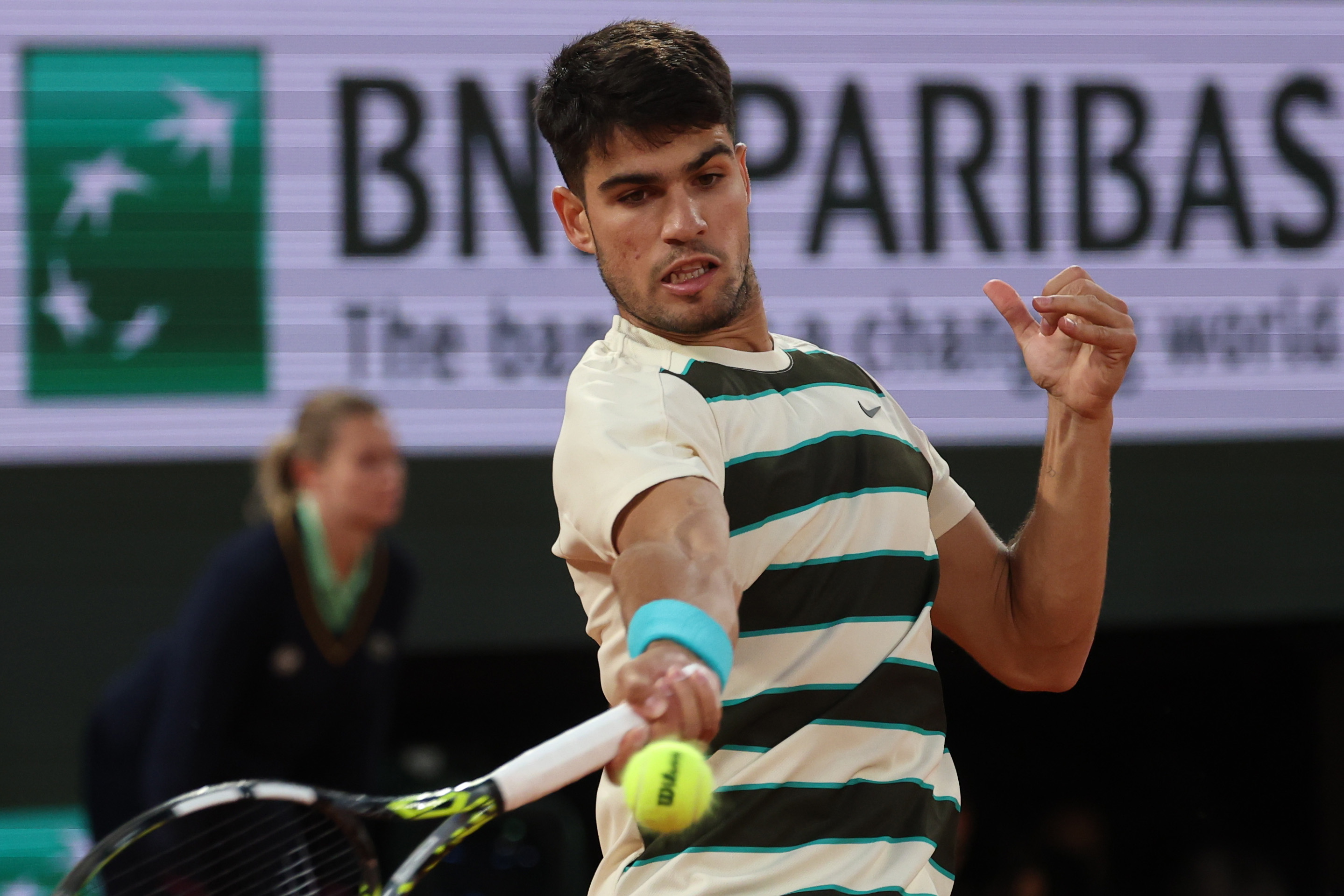 法网横扫澳网,阿尔卡拉斯惊艳四座 法网横扫澳网,阿尔卡拉斯惊艳四座