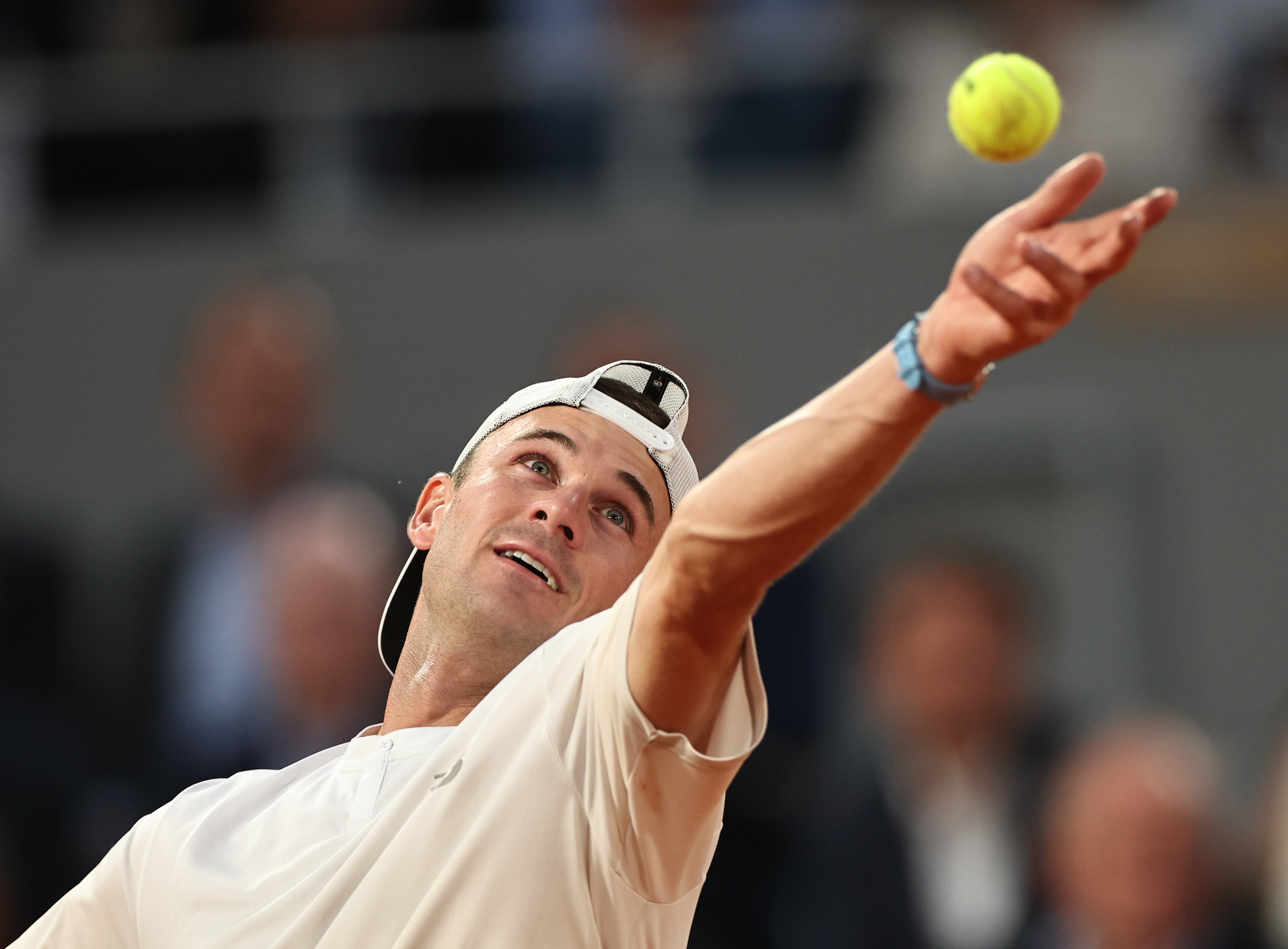 法网横扫澳网,阿尔卡拉斯惊艳四座 法网横扫澳网,阿尔卡拉斯惊艳四座