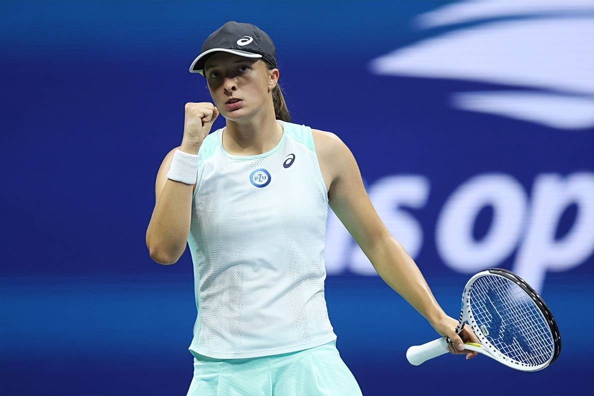 拉沃尔杯完胜联合杯，梅德韦杰夫刷新纪录