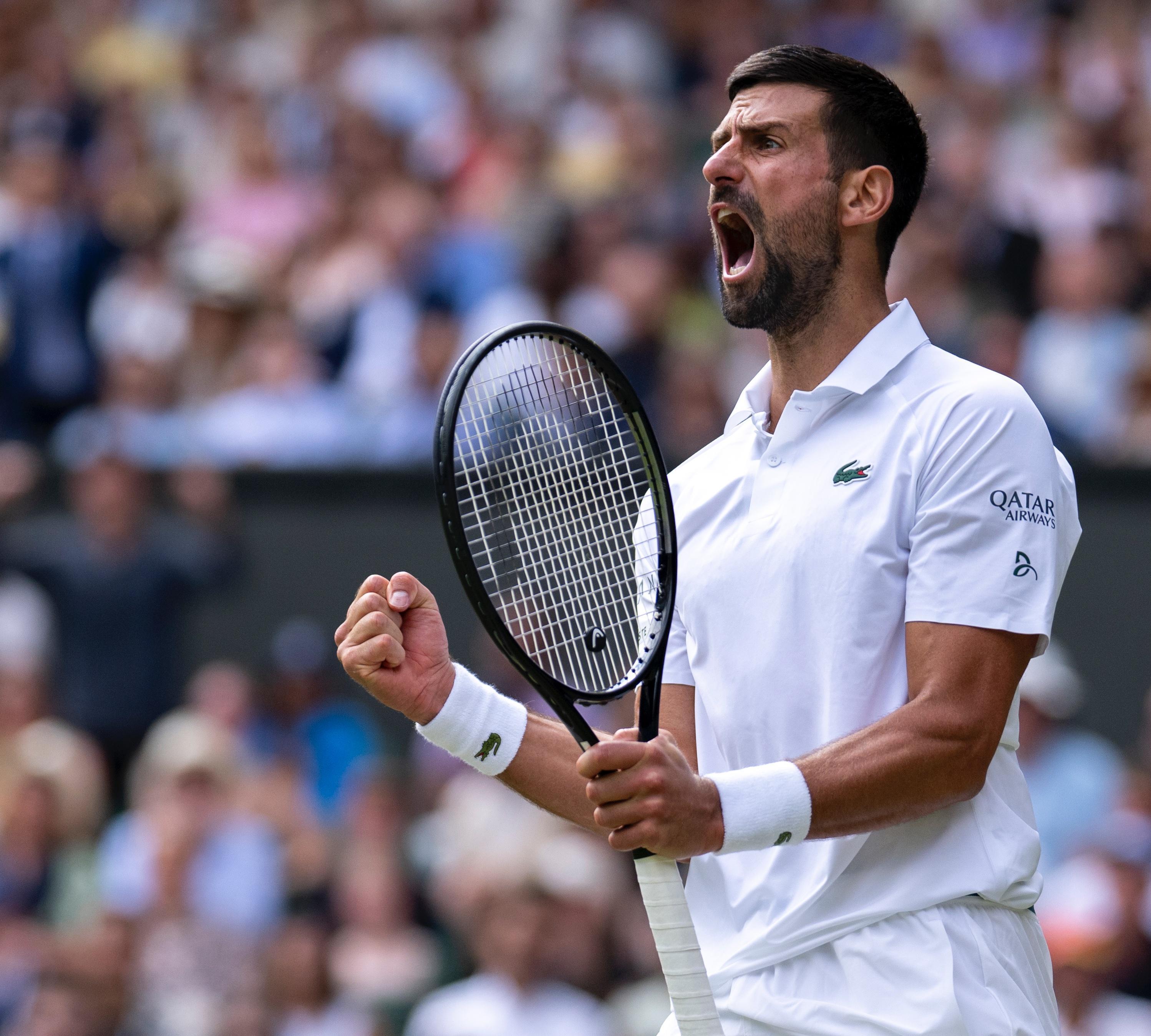 ATP总决赛绝杀年终总决赛，德约科维奇点燃赛场