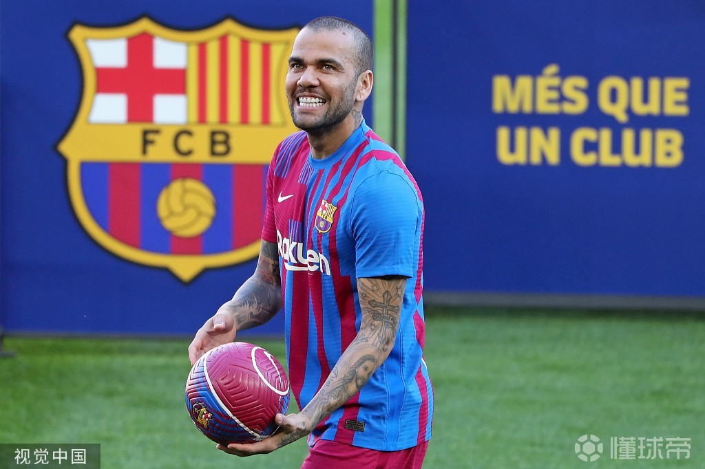 瑞典鏖战土耳其，皮克关键制胜