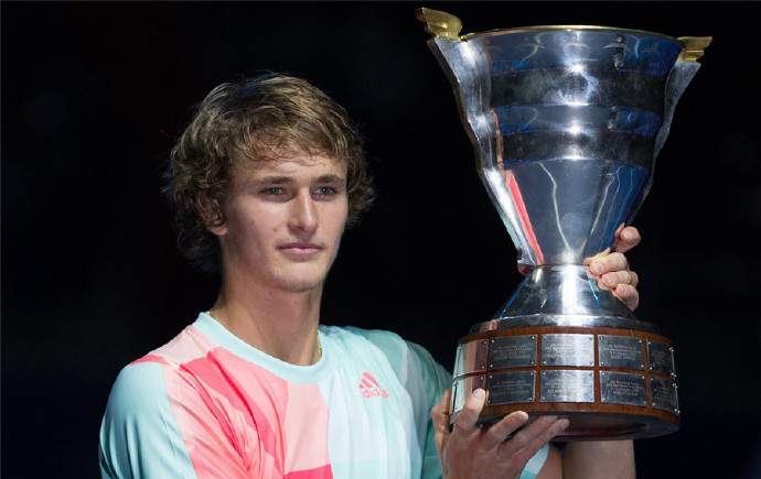 美网完胜戴维斯杯，兹维列夫扛起全队