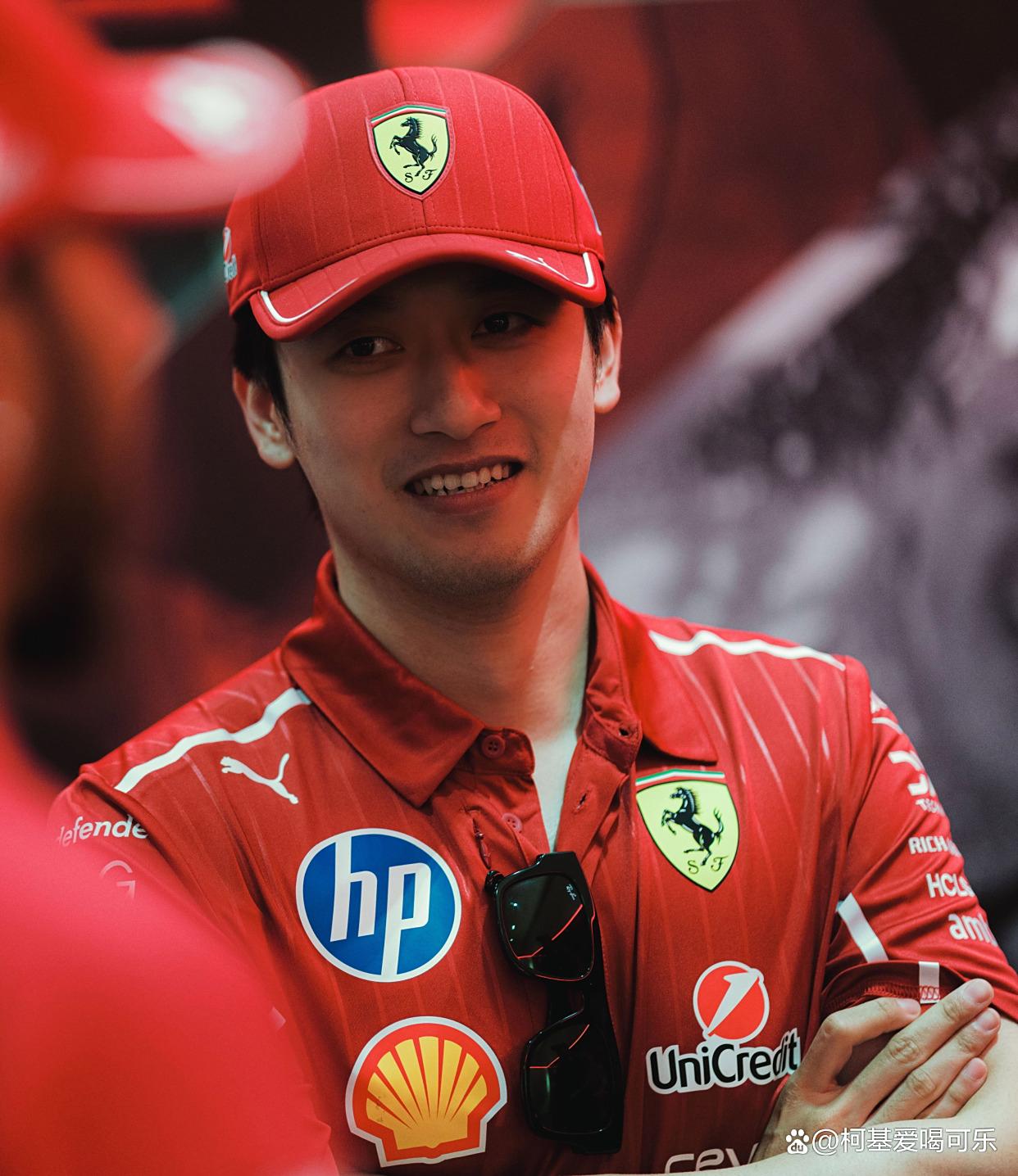 红牛车队绝杀梅赛德斯，周冠宇高光表现