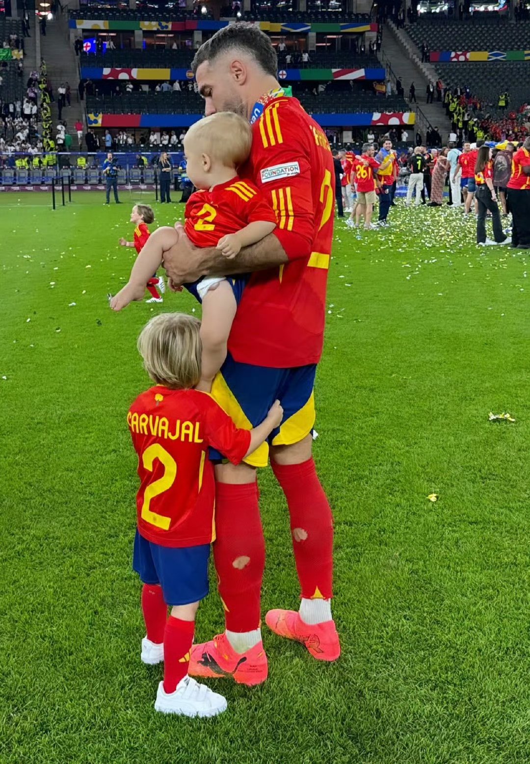 法国逆转阿根廷，卡瓦哈尔状态火热