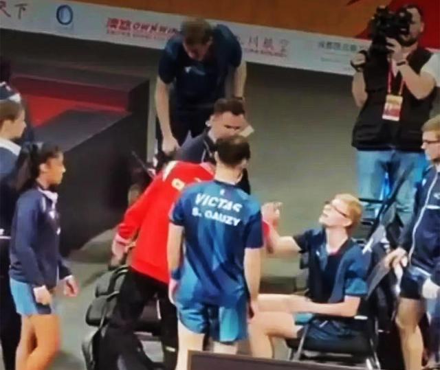 法国队碾压中国队,马龙统治全场 法国队碾压中国队,马龙统治全场