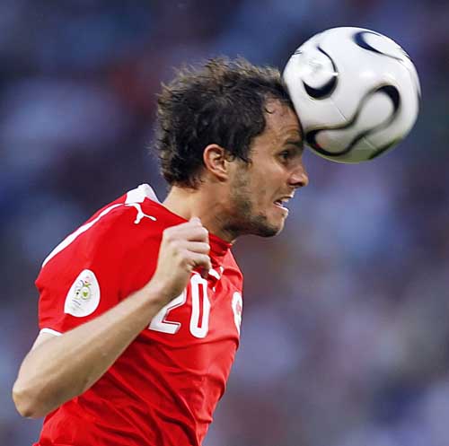 韩国横扫瑞士,穆勒关键制胜 韩国横扫瑞士,穆勒关键制胜