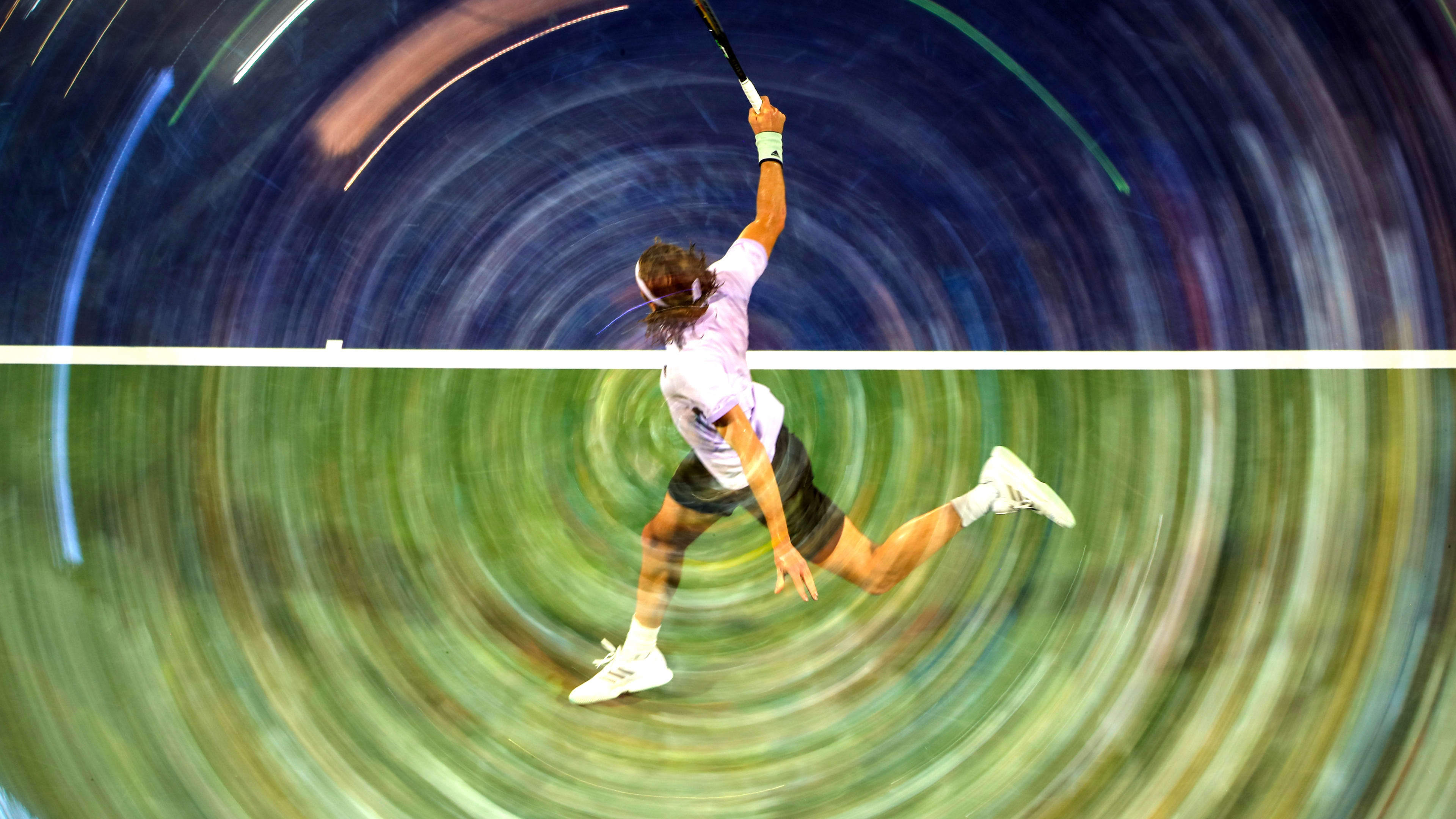 ATP总决赛完胜拉沃尔杯，西西帕斯扛起全队