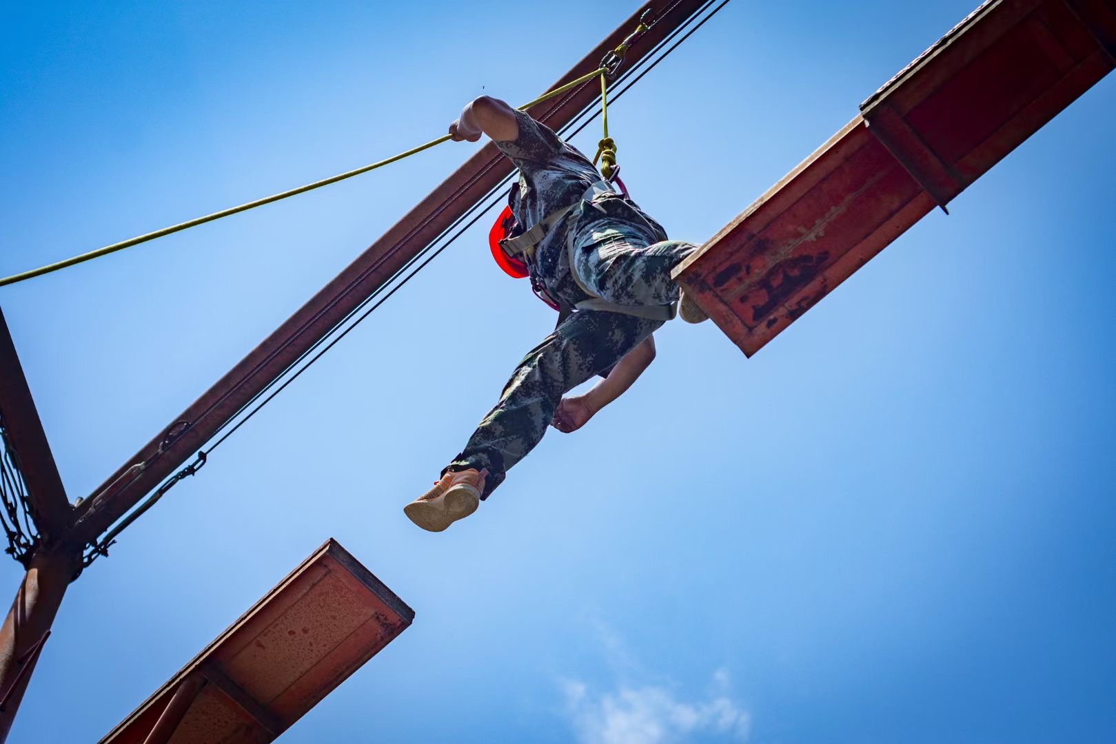 挑战极限，团队合作的力量无穷