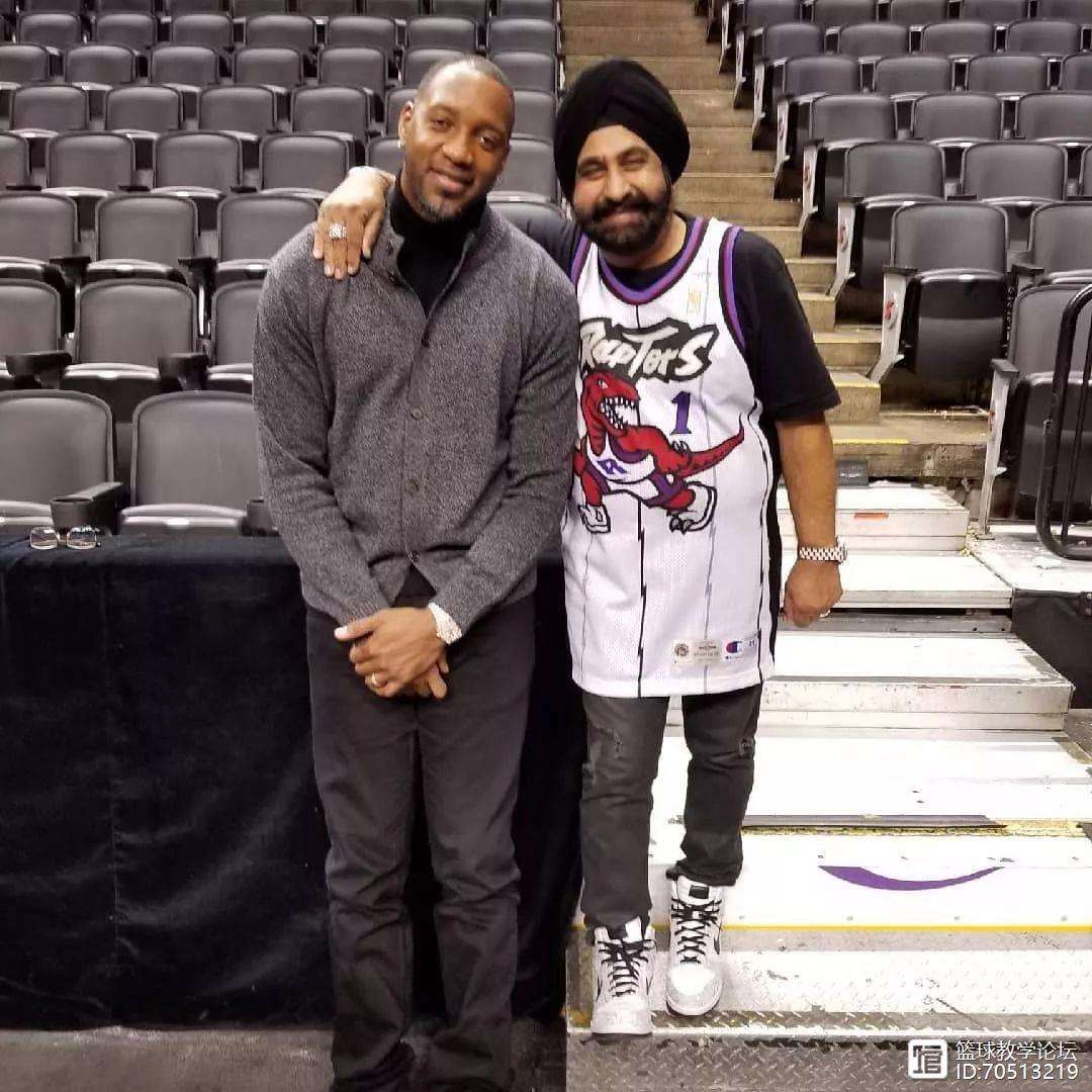 贝内文托不败创意甲历史，球迷狂热庆祝