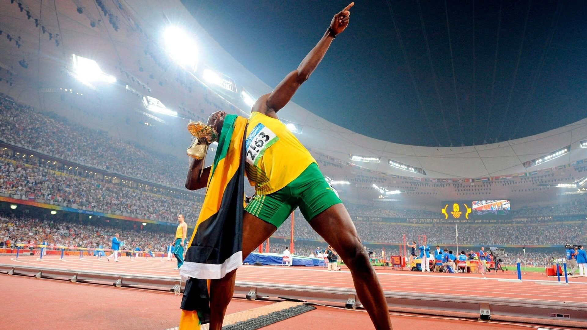 巴斯托尼的钢铁意志，墨西哥如何正面击溃哥伦比亚，铸就防守反击的艺术典范